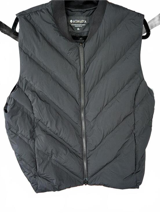 Athleta Jackets & Blazers - Athleta puffer vest